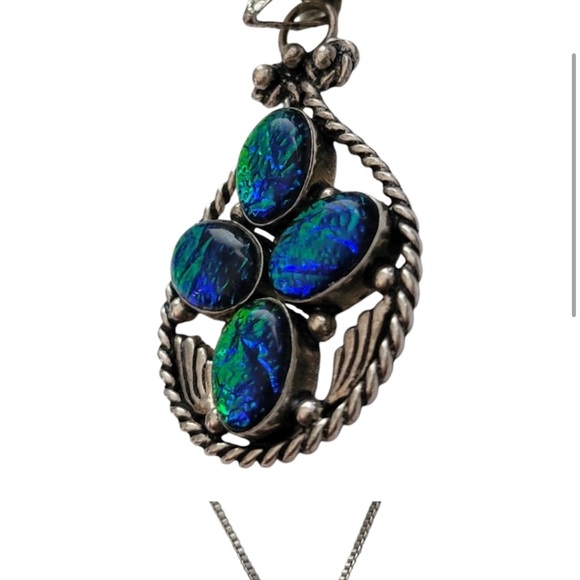 925 Silver Elegant Silver Blue Pendant Necklace Blue & Green Opal Pendant Only - Picture 6 of 13